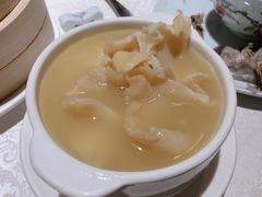 浓汤花胶鸡汤-维园悦谱·海派家常菜(乌鲁木齐南路店)
