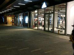 -阿迪达斯(八方汇精品优惠店)