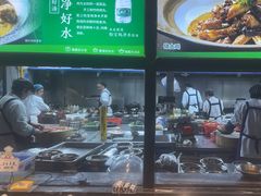 -黄泥岗·地道湖北菜(奥特莱斯店)