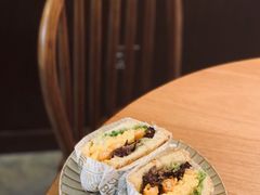 营养滑蛋炸虾三明治-Ginko银子(青龙街店)