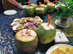 椰青-蠔爺王志德生蚝馆(金沙湾店)