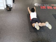 -汗水空间私教健身连锁(SM广场店)