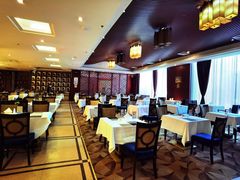-驻马店柏林国际酒店