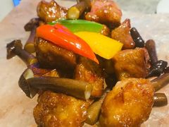 茶树菇炒牛柳-悦秀·高级粤菜
