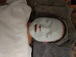 -诗丽华黛美容院