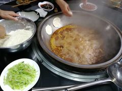 -龙湖东院农庄(乡间小路店)