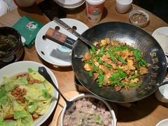 -费大厨辣椒炒肉(万家丽一店)