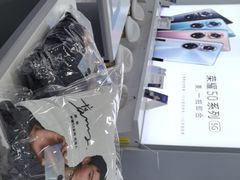 -荣耀授权专卖店(黄浦浙江中路店)
