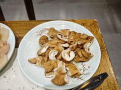 -肖肖酸萝卜鱼火锅(总店)