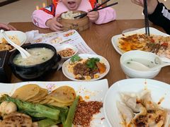 -皇城坝小吃(科华成都王府井购物中心店)