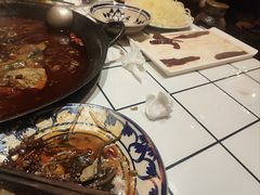 -旧街市鲜货老火锅(大光路店)