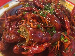 -郑记•不夜城烧烤•龙虾•虾蟹(黄鹤楼店)