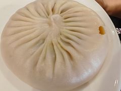 蟹黄大汤包-留芳·文旅古月楼(老街店)