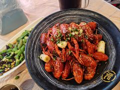 -肥肥虾庄·金牌油焖大虾(沙湖店)