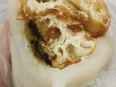 咸菜肉松年糕团-上海虹口糕团(福州路店)