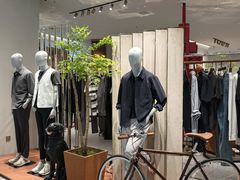 -王府井百货熙地港店