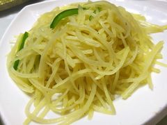 -侬佳蒸菜馆(听潮店)
