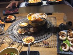 -鑫釜山海鲜烧烤(鑫丰国际店)