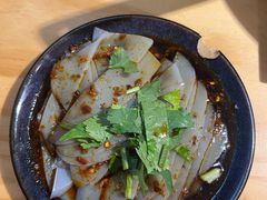 -勺子米线·云南传统小吃市集(四方街店)