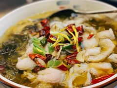 酸菜鱼-满江红四季餐厅 · 国家五钻级酒家(新纪元大酒店店)