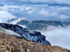 -牛背山