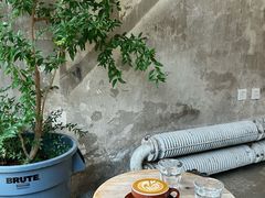 -VOYAGE COFFEE 咖啡烘焙工坊店(798艺术区店)