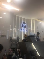 前台-AYO SALON