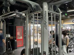 -VLines耀能运动24小时·月付制健身(京广桥店)