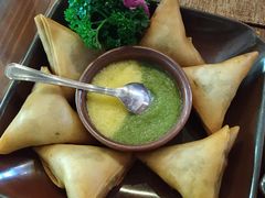 缅式羊肉三角饼-花马天堂云南餐厅 Lost Heaven(高邮路店)
