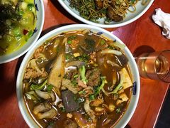 -窄巷子陕菜馆·地道陕西菜(粉巷店)