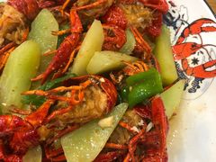 -鲁小三·大骨自助(金山总店)