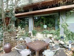 -谷咖啡·鲜花绿植花园餐厅
