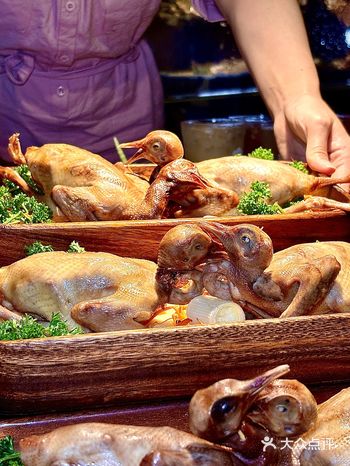 在深圳，这家野生菌火锅很能打！