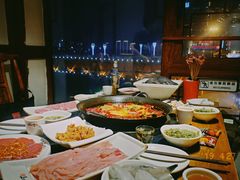 -纸盐河码头火锅(十八梯店)