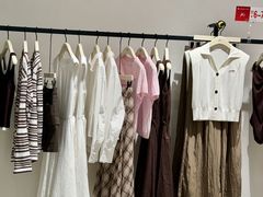 -王府井奥莱临潼小镇(临潼店)