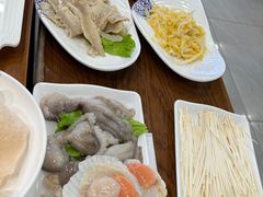 -楼外楼大刀肉传统火锅居(繁荣路店)