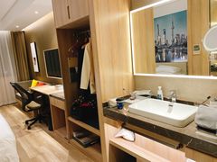 -上海外滩老码头亚朵酒店