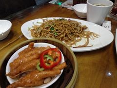 -粤色·老广州茶餐厅(河南商会大厦店)