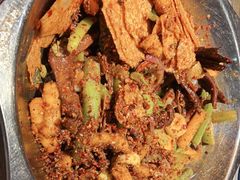 -嘎嘎鸭下巴·爆辣干锅(明教寺店)