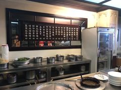 -阿水狮猪脚大王(台中公园店)