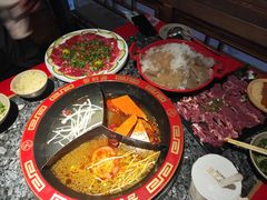 -蜀辣居鲜货老火锅(双流万达店)