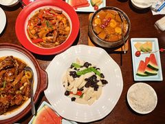 -千百味红餐厅·江西菜(绿地双子塔店)