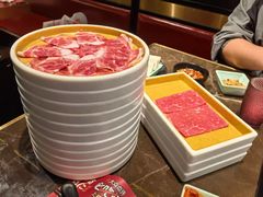 -一绪に和牛寿喜烧(罗湖益田假日店)