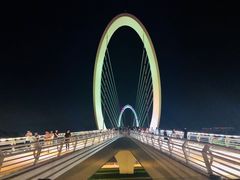 -南京眼步行桥
