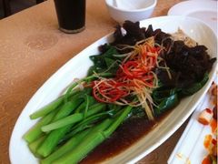 -鑫巴蜀小镇 · 水煮鱼专研店(玉桥店)