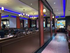 -新白鹿餐厅(百联中环店)