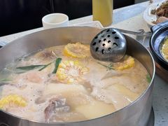 -肥仔文澳门猪骨煲(南京西路店)