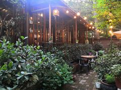 户外餐桌-宝翠花园餐厅(沙湖店)
