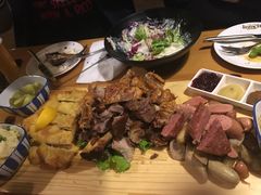-LENBACH兰巴赫西餐啤酒坊(大连星海广场店)