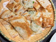 葱油飞饼-梁家大院•农家菜(昆山会展中心店)
